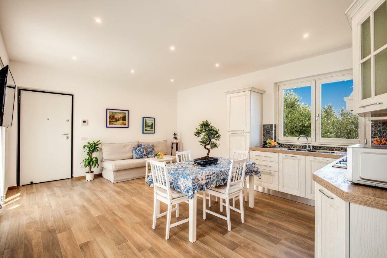 Apartmán Chez Carme' Sorrento Exteriér fotografie
